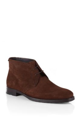 Smooth, calf leather suede ankle boot 