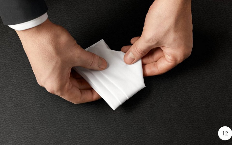 男装造型指南：如何叠好口袋方巾
