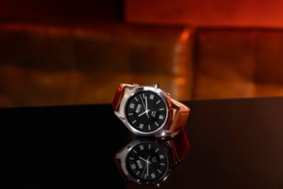 boss hybrid smartwatch