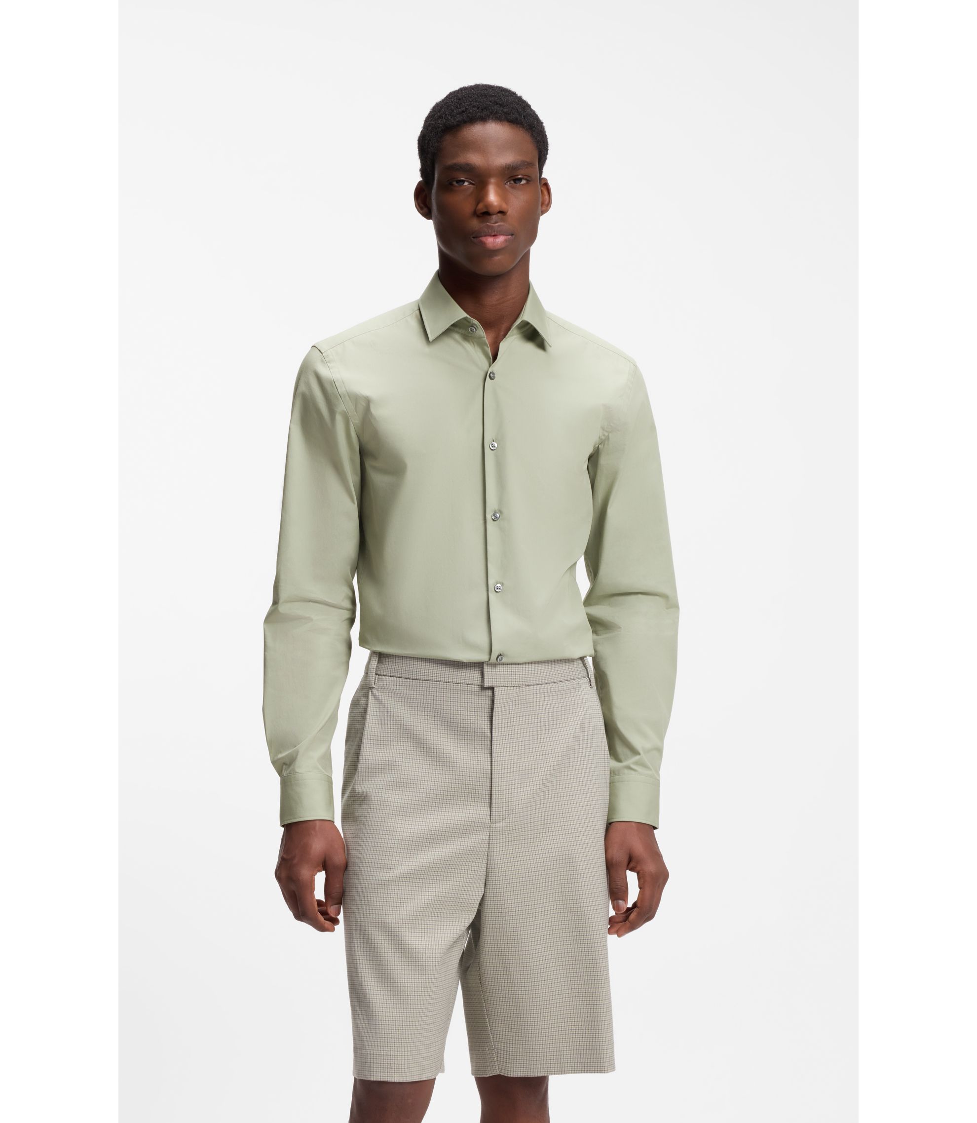 Slim-Fit Hemd aus bügelleichter Baumwoll-Popeline