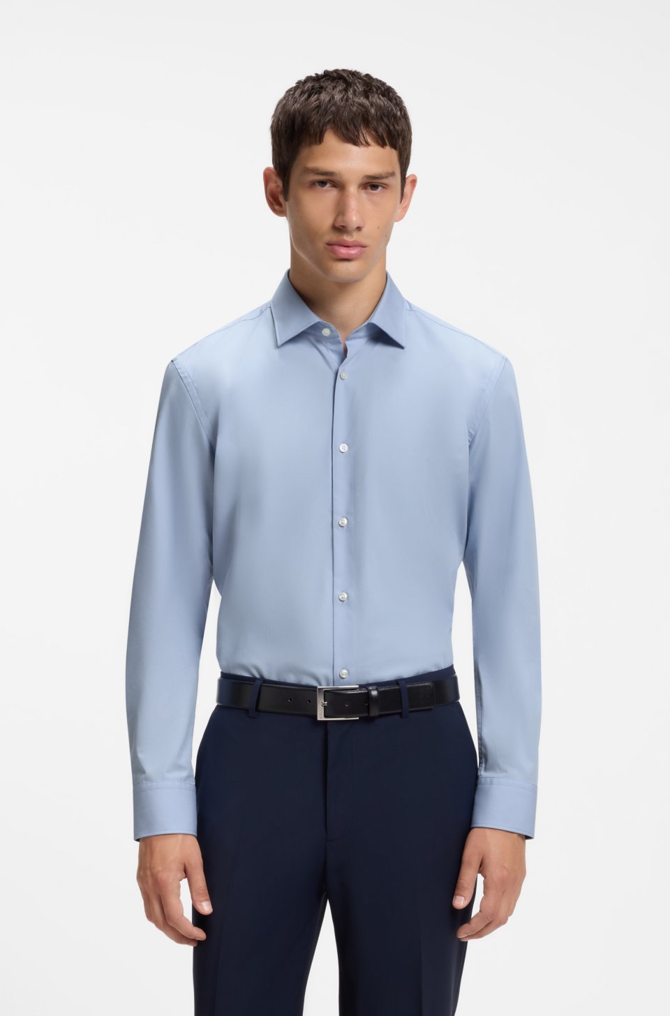 Slim-fit shirt in easy-iron cotton poplin