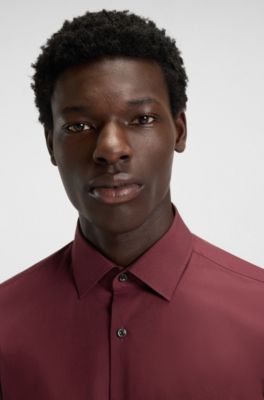 Camicia slim fit in popeline di cotone facile da stirare, Rosso scuro