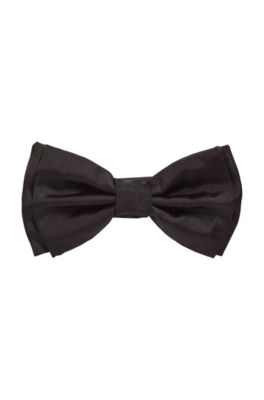 Italian-made bow tie in jacquard-woven silk