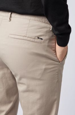 Slim-fit chinos in stretch cotton gabardine