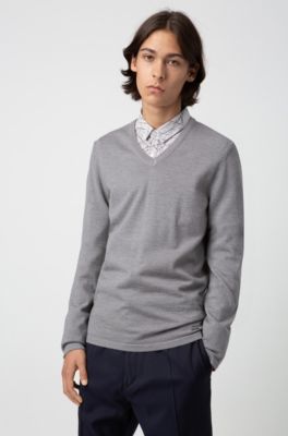 muscle fit v neck jumper
