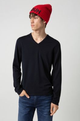 Slim-fit V-neck sweater in Merino wool