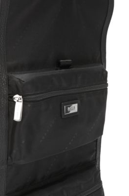 Washbag in soft grained leather, Black