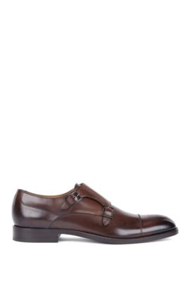 HUGO BOSS elegant leather business shoes