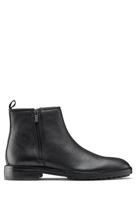 Zipped ankle boots in grained leather, Black
