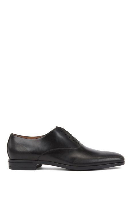Oxford shoes in burnished leather with laser-cut panels, Black