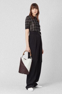 Colourblock bucket bag in soft leather, Dark Red