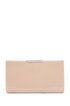 Patent-leather clutch with detachable chain strap, Light Beige