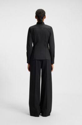 Slim-Fit Bluse aus b&uuml;gelleichter Popeline, Schwarz