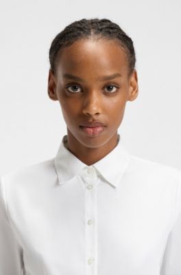 Blusa slim fit en popel&iacute;n de planchado f&aacute;cil, Blanco