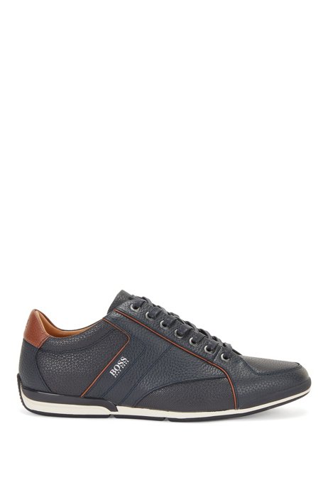 Low-top trainers in grained leather with perforated details, Dark Blue