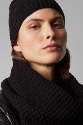 hugo boss hat and scarf gift set