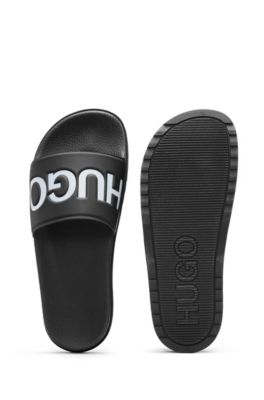 Italian-made slides with contrast logo