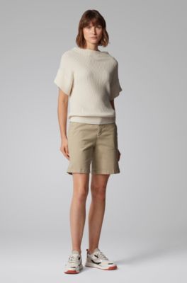 beige chino shorts