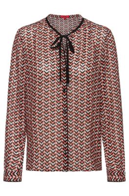 Chiffon blouse with 70s-inspired micro print, Patterned