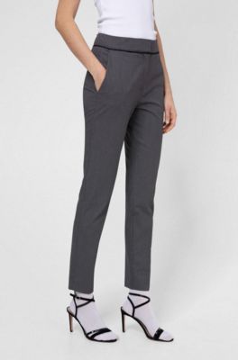 slim leg capri trousers