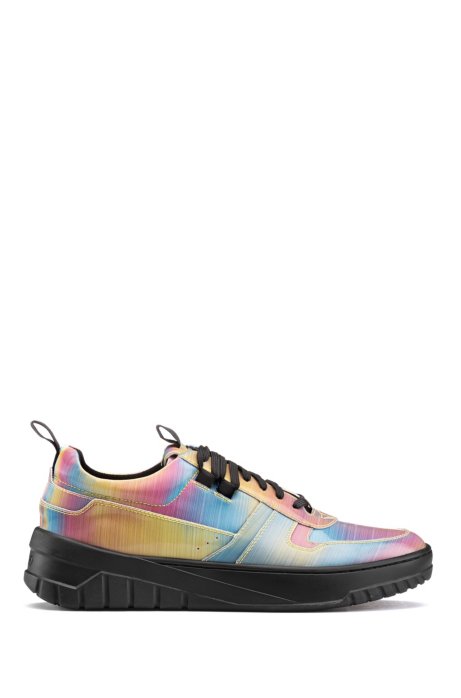 Low-profile trainers with multi-coloured uppers, Patterned