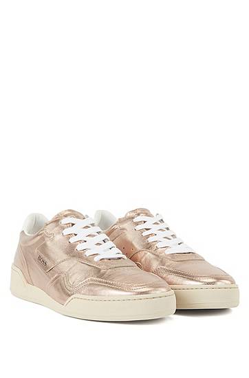 Hugo Boss Low-profile Trainers In Laminated Leather In Gold