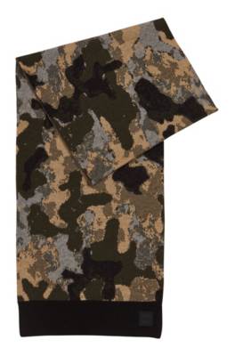 Écharpe camouflage avec badge logo gommé