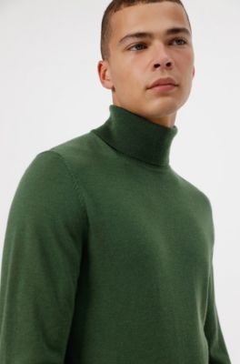 Slim-fit sweater in a virgin-wool blend