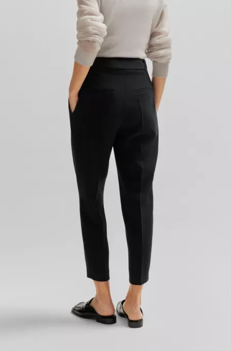 Pantalon Regular Fit en crêpe japonais à ceinture