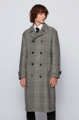 Double-breasted coat in a checked wool 