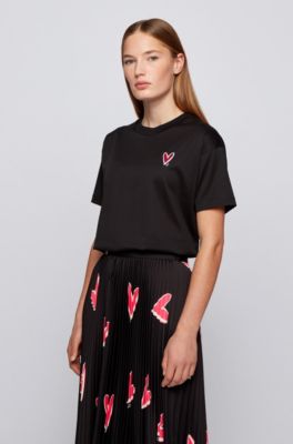 hugo boss embroidered t shirt