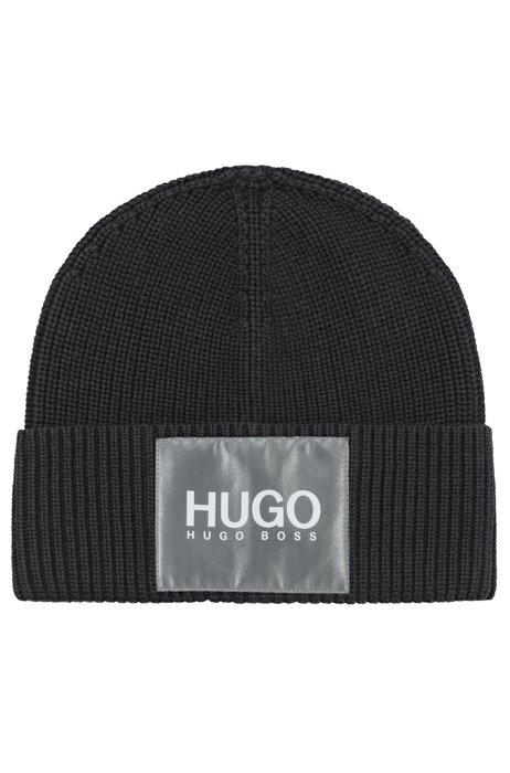 Cotton-blend beanie hat with reflective logo badge, Black