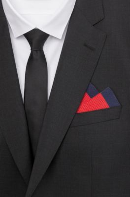 Twill pocket square with micro pattern 