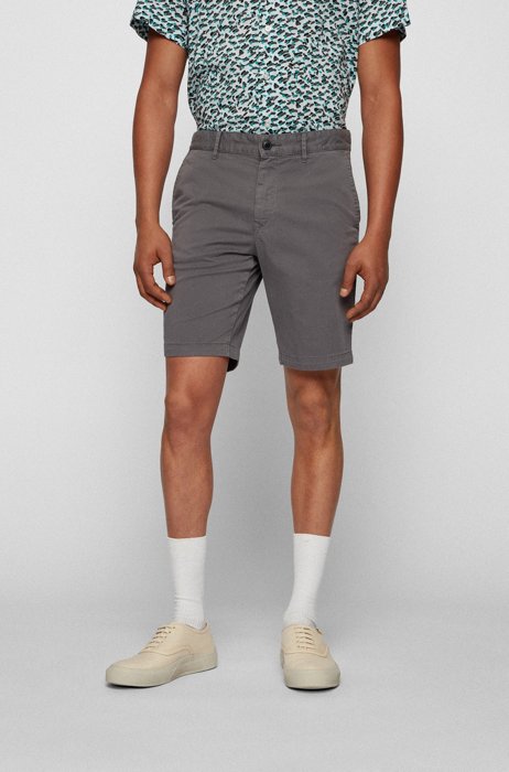 Slim-fit shorts in stretch-cotton twill, Grey