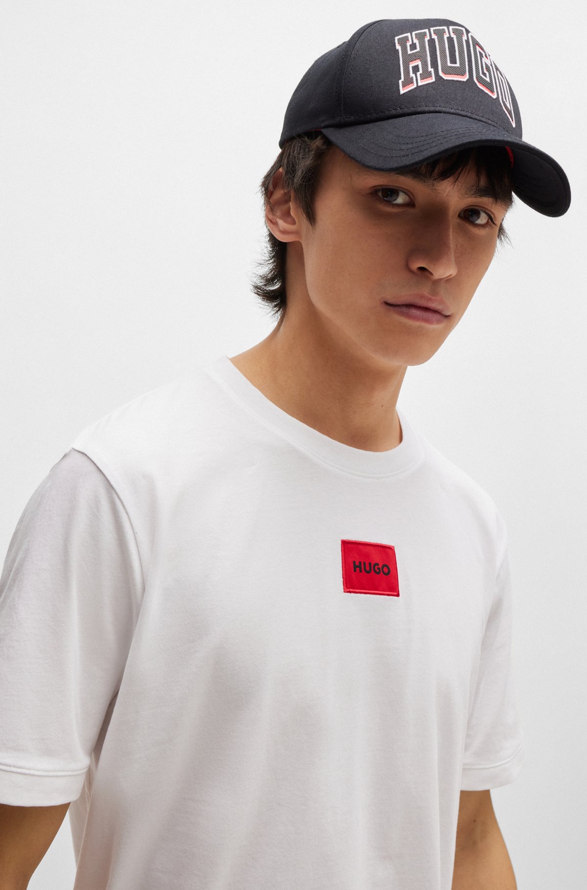 Regular-fit cotton T-shirt with red logo label, White