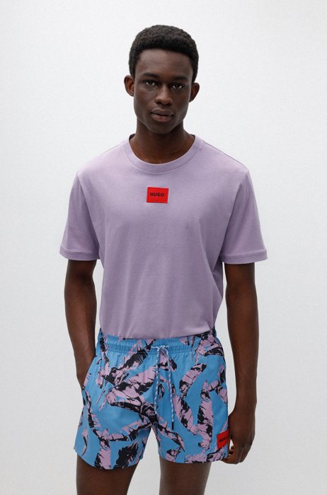 Camiseta regular fit de algodón con etiqueta con logo roja, Luz púrpura