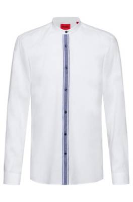 Chemise Slim Fit en lin mélangé à patte de boutonnage contrastante