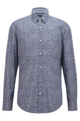 Chemise Regular Fit en coton lavé ornée d’un motif exclusif