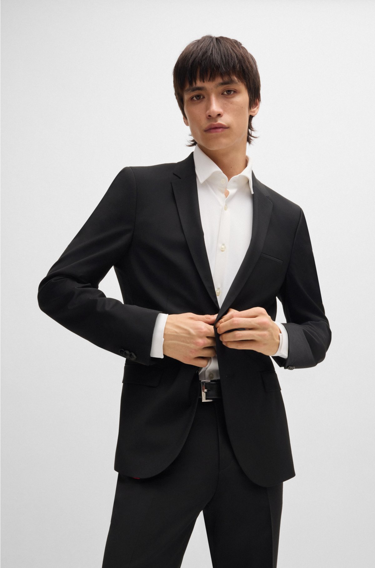 Extra-slim-fit suit in a wool blend, Black