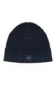 Ribbed beanie hat in virgin wool with logo badge, Dark Blue