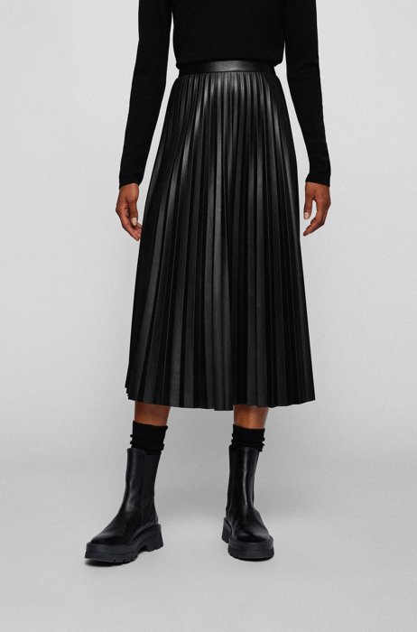 Midi skirt in faux leather with plissé pleats, Black