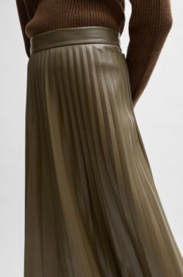Midi skirt in faux leather with pliss&eacute; pleats, Khaki