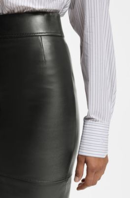 Slim-fit pencil skirt in smooth leather