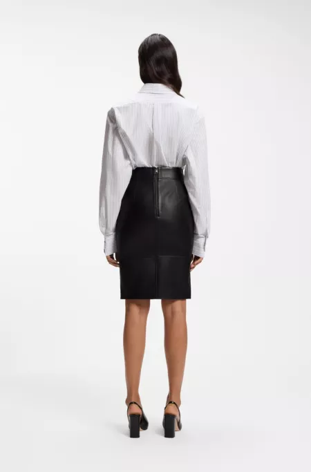 Slim-fit pencil skirt in smooth leather