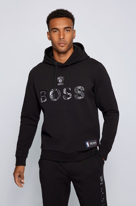 Sudadera con capucha BOSS x NBA en mezcla de algodón con detalle colorido de la marca, NBA NETS