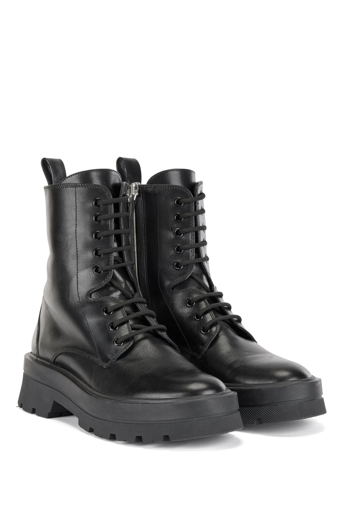 Lace-up ankle boots in Italian calf leather, Black