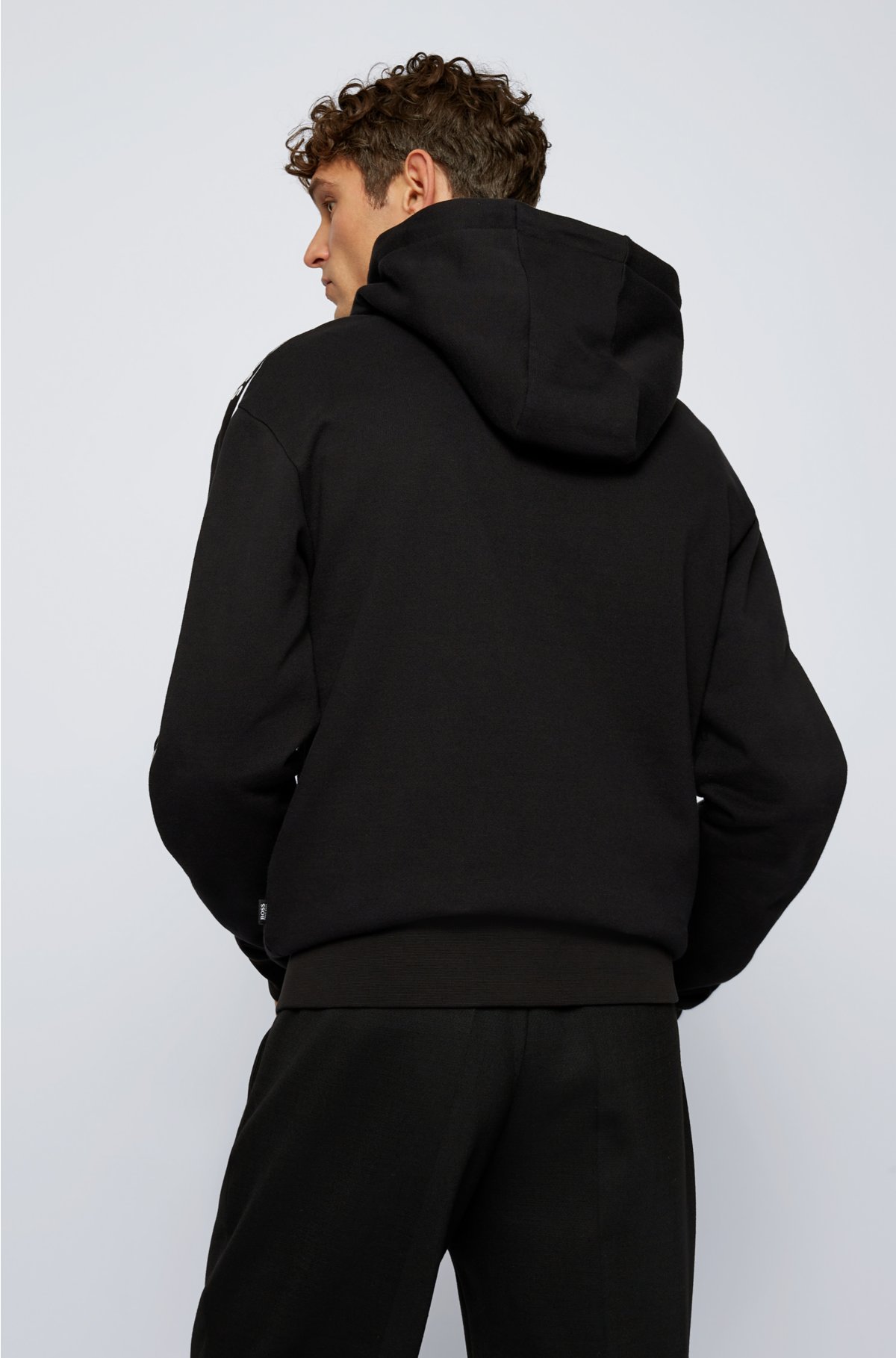 Degenerar celebrar binario BOSS - Zip-up hoodie with logo tape sleeves