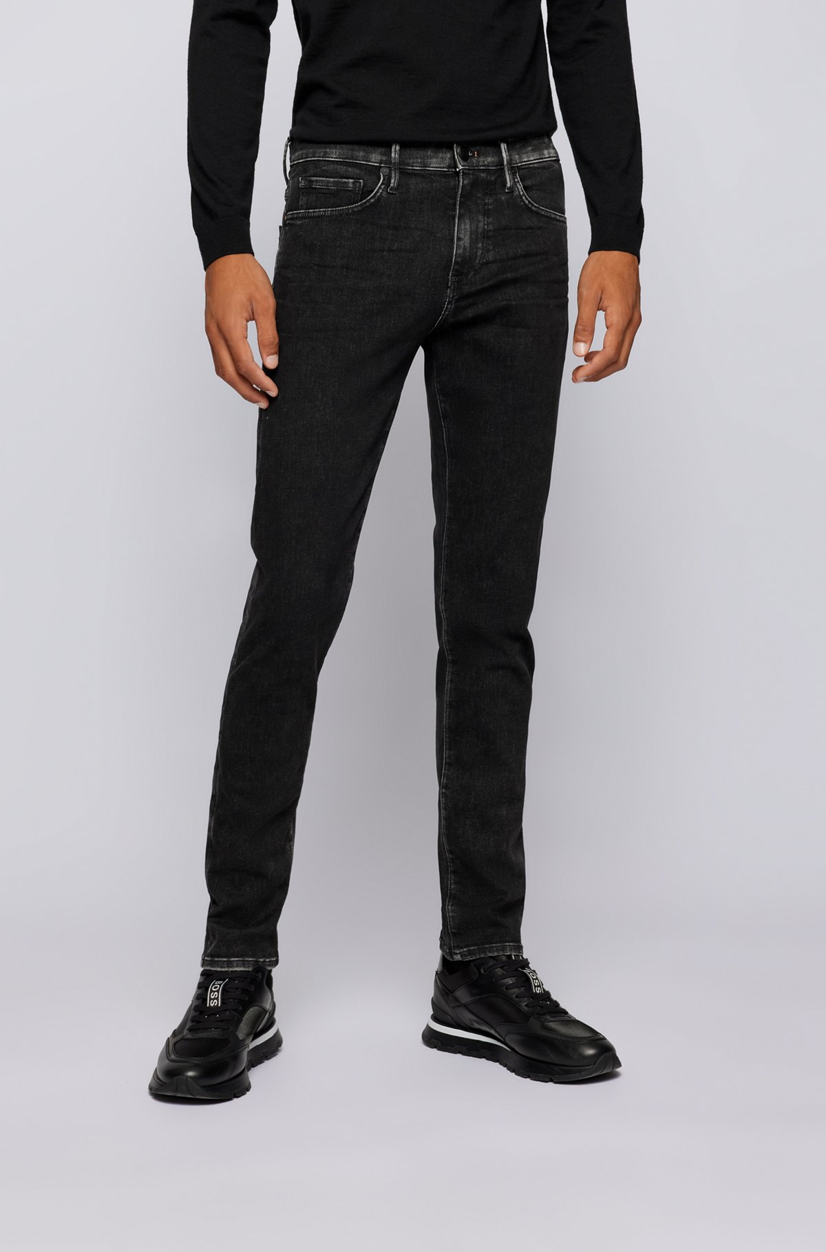 BOSS - Skinny-fit jeans in black denim