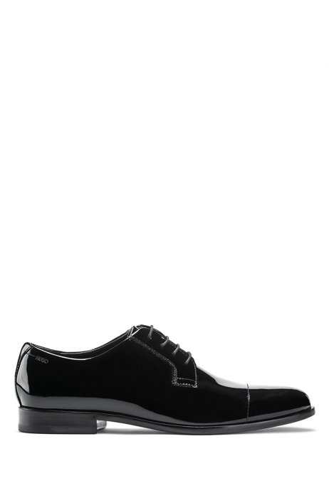 Derby shoes in patent leather with stitched cap toe, Black