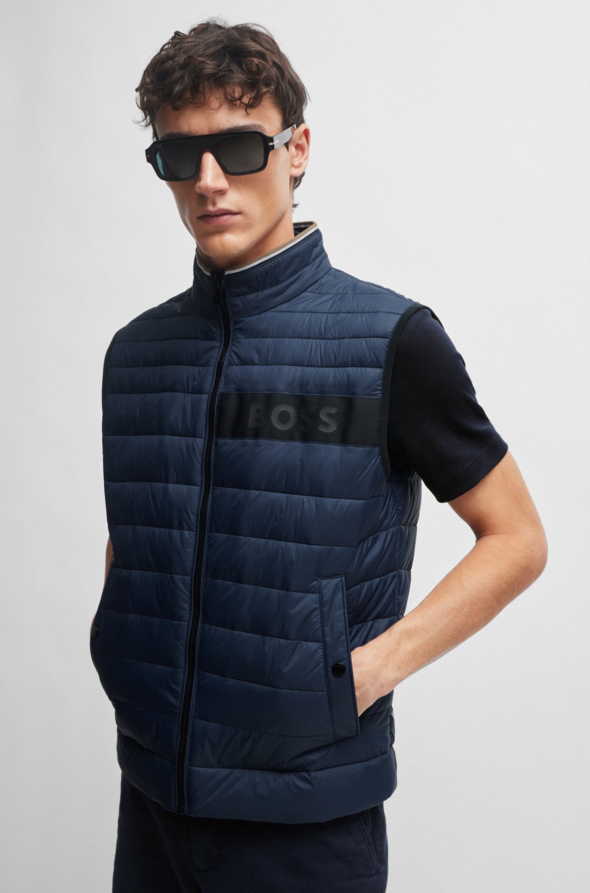 Water-repellent padded gilet with 3D logo tape, Dark Blue